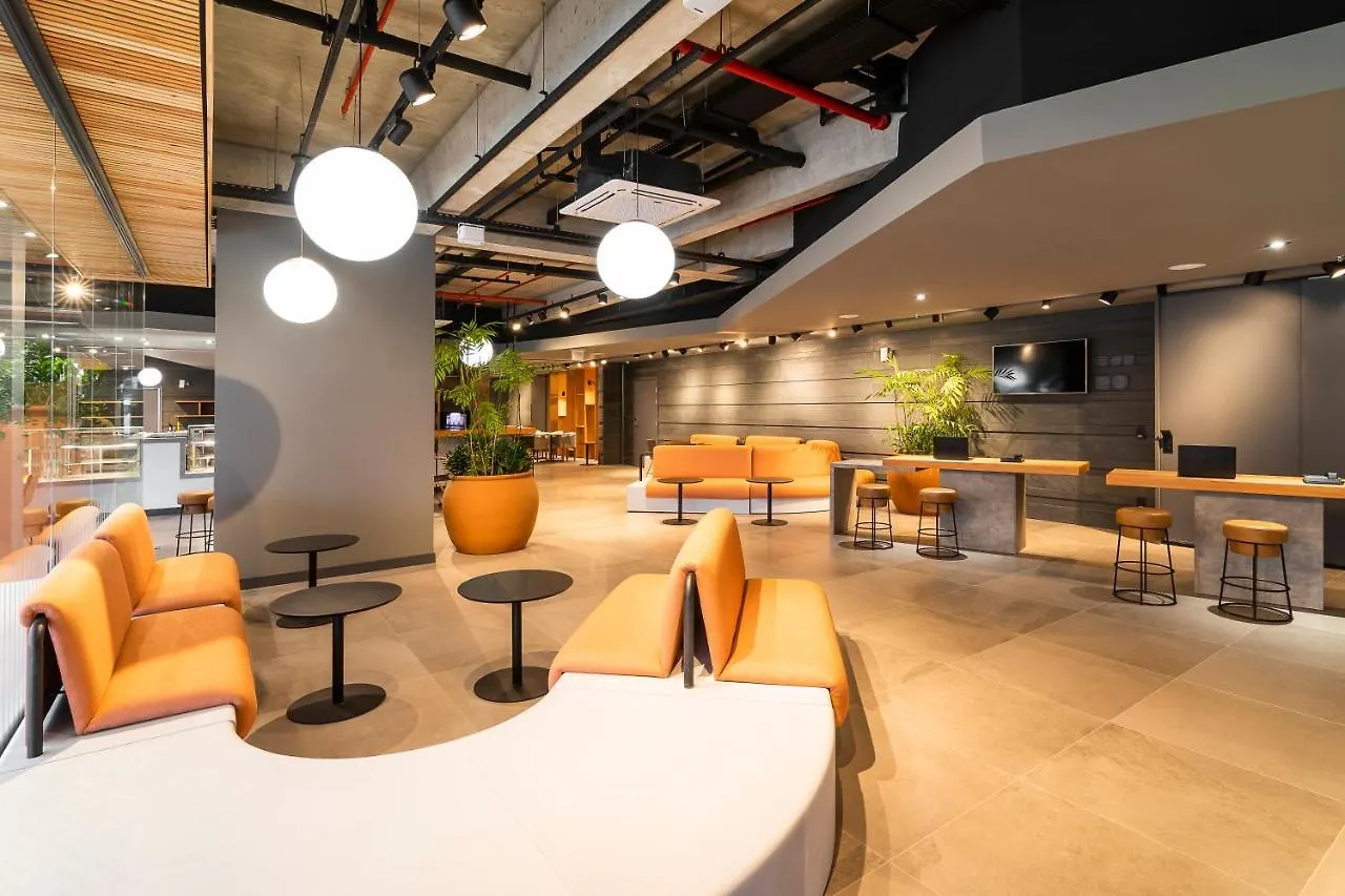 Novotel Criciuma ホテル クリシウマ