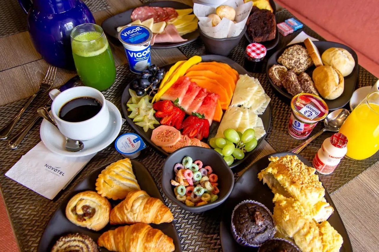 ホテル Novotel Criciuma