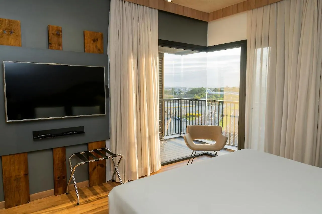 Novotel Criciuma ホテル