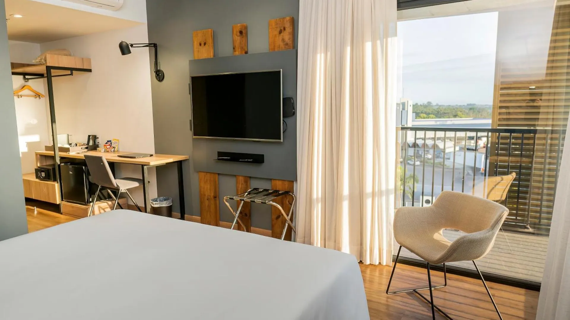 Novotel Criciuma 4*, クリシウマ